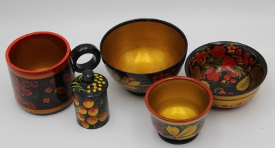 Auktion 364<br>5 Teile russisches Lack-Geschirr [1]