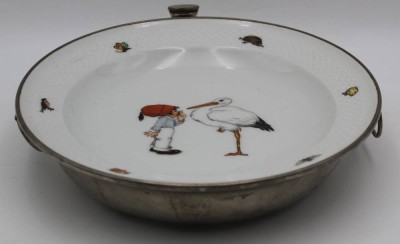 Auktion 364<br>gr. Kinder Warmhalteschale 