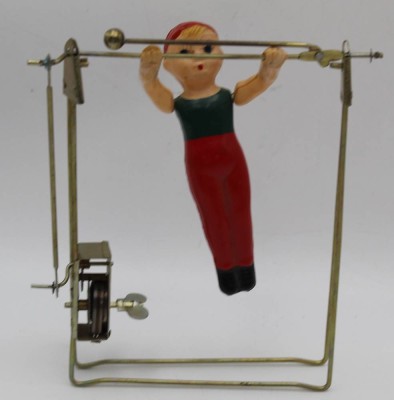 Auktion 364<br>Turner an Reck, Schlüsselwerk läuft, 17x15 cm [1]