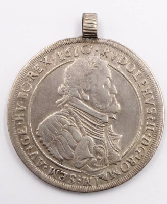 Auktion 364<br>Taler 1610 Hall in Tirol Rudolph  II. 1576 - 1612 mit altem Henkel, [1]