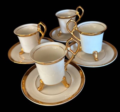 Auktion 364<br>4x Kaffeetassen mit U.T. 