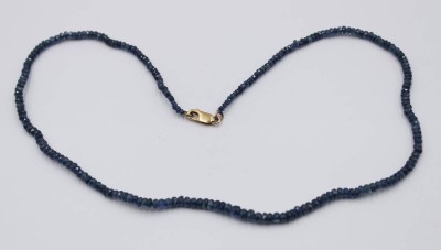 Auktion 364<br>Saphir-Kette, 375er GG-Schließe, ca. L-45cm [1]