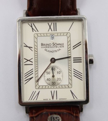 Auktion 364<br>Herren-Armbanduhr, Bruno Söhnle Glashütte SA, Quarzwerk nicht geprüft, optisch guter Zustand, ca. 3,5 x 2,8cm [1]