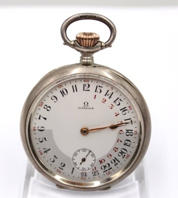 Auktion 364<br>schöne Taschenuhr, OMEGA, wohl um 1920, 800er Silbergehäuse, Kronenaufzug, Werk läuft, guter Zustand, D-4,5cm [1]