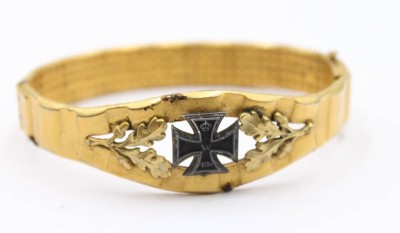 Auktion 364<br>patriotisches Armband, 1. WK, Grabenkunst?, ca. D-6cm [1]