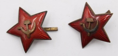 Auktion 364<br>2x Russland Mützen-Sowjetstern , emailliert [1]