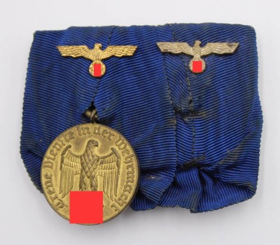 Auktion 364<br>Spange mit 2 Miniaturen sowie Treuemedaille 12 Jahre, 3. Reich [1]