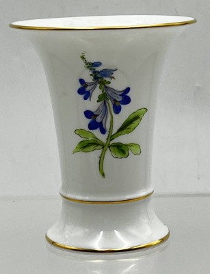 Auktion 364<br>kl. Trichtervase 