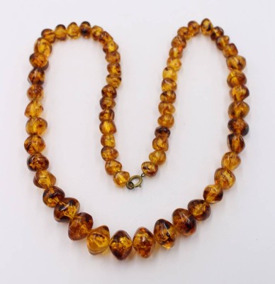 Auktion 364<br>Halskette in Bernstein-Art, ca. L-65cm [1]