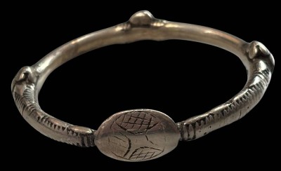 Auktion 364<br>antiker massiver Silber Armreif, wohl Arabien?, geprüft, D-7,5 cm, 59,4 gr [1]
