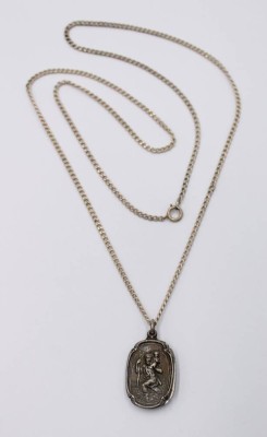 Auktion 364<br>religiöser Silber-Anhänger, Hlg Christopherus, Sterling, an Sterling-Kette, zus. 24,3gr., ca. L-71cm Anh. L-3cm [1]