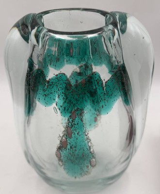 Auktion 364<br>gr. Kristall-Vase, wohl  Oldrich Lipsky ,Tjeckoslovakien 1960 -70 ?, H-26 cm, B-18 cm [1]