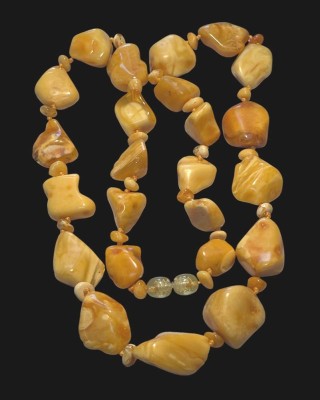Auktion 364<br>gelbe Bernstein-Halskette im Verlauf, L-ca. 60 cm, 33 gr. [1]