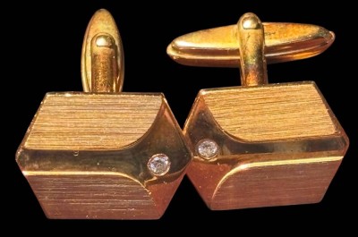 Auktion 364<br>Paar plated Manchettenknöpfe mit klaren Stein in Schachtel [1]