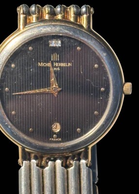 Auktion 368<br>Michel Herbelin Damenarmbanduhr  Quarzwerk nicht geprüft,  Saphirglas, D-3 cm, verso 