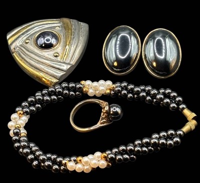 Auktion 364<br>5 Teile Modeschmuck mit Hämatid [1]