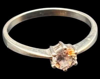 Auktion 364<br>Silberring-925- mit klaren Stein, RG 63, 2,3 gr. [1]