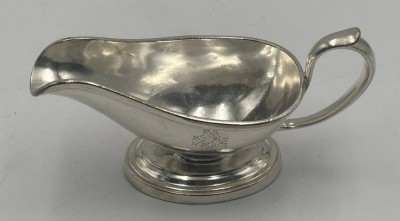 Auktion 364<br>Sauciere, plated, H-10 cm, L-15 cm [1]