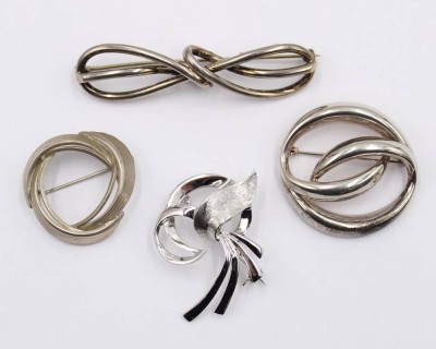 Auktion 365<br>4 div. Silberbroschen  [1]