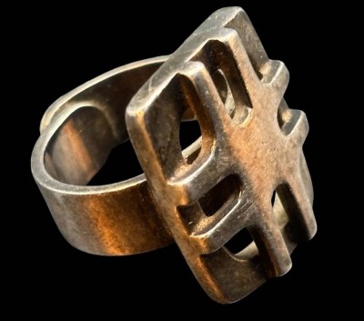 Auktion 365<br>massiver Silberring-925- mit offener Ringschiene, zurzeit RG 48, 9 gr [1]