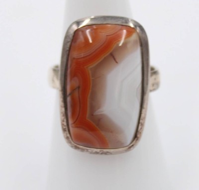 Auktion 365<br>925er Silber-Ring mit Achat, 6,7gr., RG 58 [1]