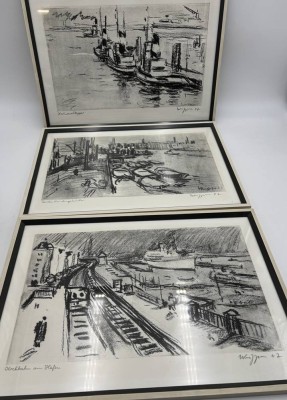 Auktion 365<br>Wriggers, Adolf Heinrich (1896-1984) 3x Hamburg-Grafiken, signiert, datiert, betitelt, gut gerahmt/Glas, RG 28x40 cm [1]