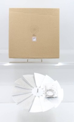 Auktion 365<br>4x Flügelräder, Matthias Hillig, Erzgebirge, neuzeitl. , je in orig. Karton, ca. D-25cm [1]