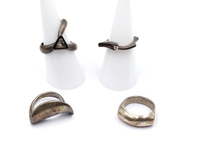 Auktion 365<br>4x div. Silber-ringe, zus. ca. 24,9gr.,  RG 55 bis 52 [1]