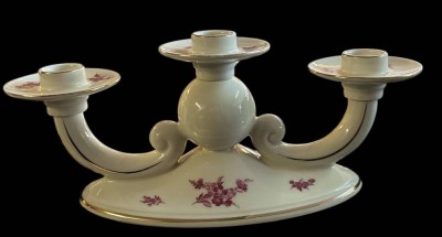 Auktion 365<br>dreiflammiger Kerzenhalter auf Kugel, um 1930 