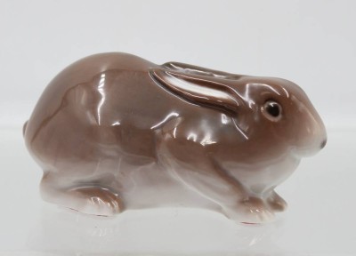 Auktion 365<br>Kaninchen, Bing & Gröndahl, Entw. Karl Otto Johansen, Modellnr. 2421, ca. H-5,8cm L-12cm [1]