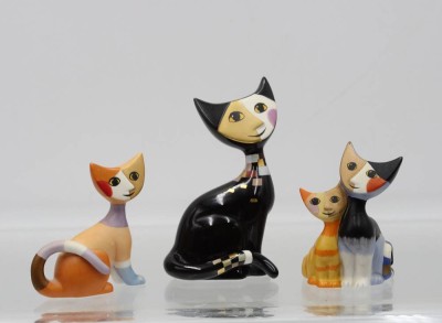 Auktion 365<br>3x div. kl. Katzenfiguren, Goebel, Rosina Wachtmeister, ca. H-9,5cm [1]