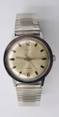 Auktion 365<br>Vintage-Armbanduhr, Timex, Handaufzug, Werk läuft, getragene Erhaltung, D-3,5cm [1]