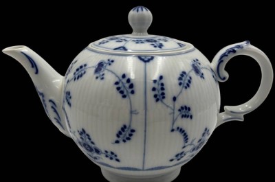 Auktion 365<br>Teekanne 