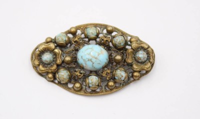 Auktion 365<br>ovale Modeschmuck-Brosche, türkisfarbene Steine, ca. 4,8cm [1]