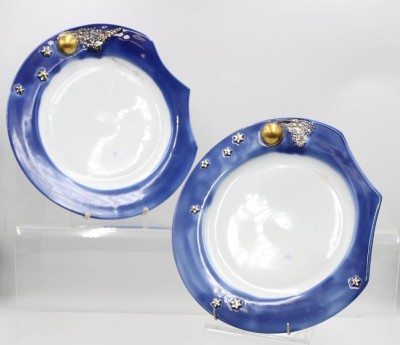 Auktion 365<br>Paar weihnachtliche Platzteller, Babara Flügel, je ca. D-32cm [1]