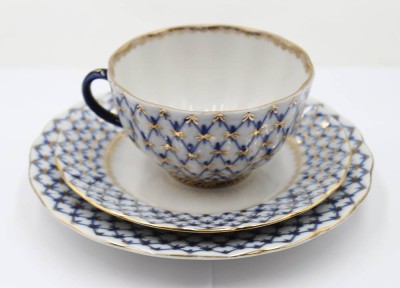 Auktion 365<br>Teegedeck, Lomossov, Kobaltnetz, Entw. Anna Yatskevich, Tasse H-5,8cm [1]
