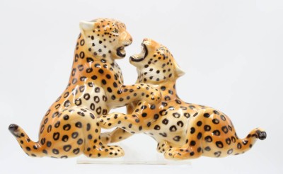 Auktion 365<br>Figurengruppe, spielende Gepardenjunge, Italien, Ronzan, H-19cm B-34cm [1]