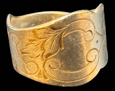Auktion 365<br>Designerring, gemarkt GHE -90-, versilbert, RG 61. 10,3 gr. [1]