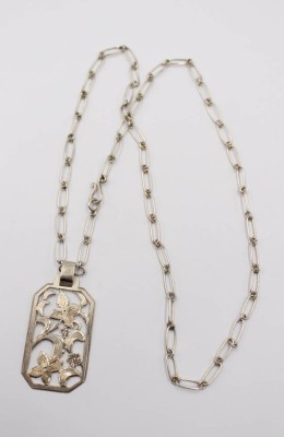 Auktion 365<br>Halskette und Anhänger aus 900er Silber, L-ca. 59,0cm, 17 gr. [1]