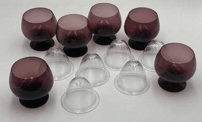Auktion 365<br>6x gr. Cognacschwenker, violett getönt, mit Kunststoff-Einsätzen? [1]
