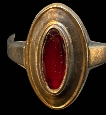 Auktion 365<br>Silberring-925-, rotes Schiffchen, RG 50, 2 gr [1]