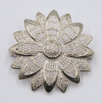 Auktion 365<br>Brosche aus 800er Silber, [1]