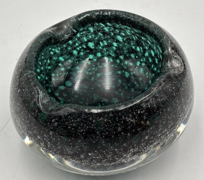 Auktion 365<br>Kristall-Ascher, wohl Skandinavien, H-6 cm, D-9,5 cm [1]