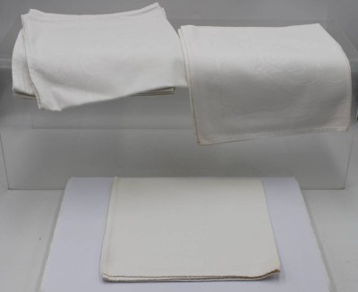 Auktion 365<br>Konvolut div. Leinen-Servietten, älter, zus. 23 Stück [1]