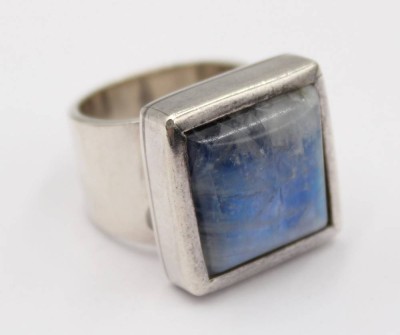 Auktion 365<br>Ring, Silber, mit Labradorit, 22,8gr., RG 54 [1]