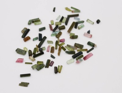 Auktion 365<br>Turmalin-Kristalle, ca. 50ct [1]
