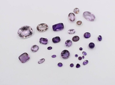 Auktion 365<br>ca. 110ct  Amethyste, Ausfassware, teilw. beschädigt [1]