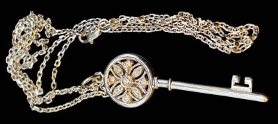 Auktion 365<br>Silber-925- Halskette mit Schlüssel-Anhänger, L-70 cm, Schlüssel 6 cm, 9,6 cm [1]