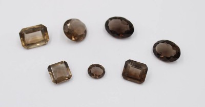 Auktion 365<br>Konvolut div. Rauchquarze, ca. 100ct, Ausfassware [1]