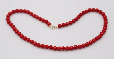Auktion 365<br>Halskette, Koralle, 14K Goldschließe, ca. L-42cm [1]